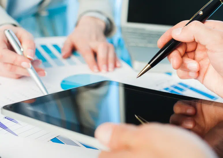 Untitled design-11 Gain a deeper understanding of your customers with Artificial intelligence in banking | EBO